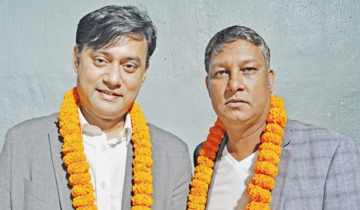 চট্টগ্রাম সাংবাদিক ইউনিয়নের সভাপতি রিয়াজ হায়দার, সম্পাদক সবুর শুভ